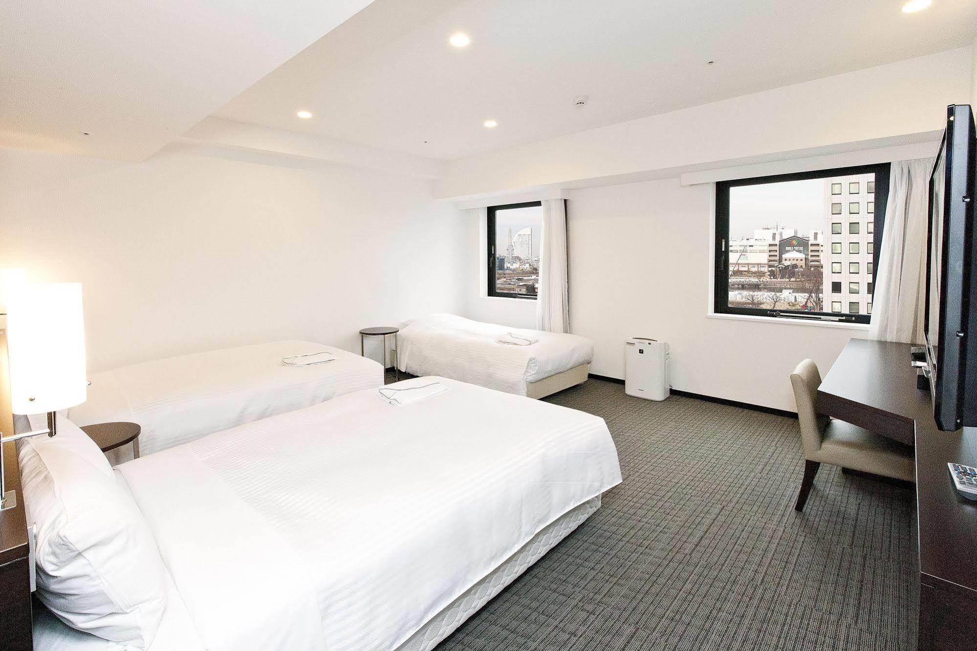 Sotetsu Fresa Inn Yokohama Sakuragi-Cho Екстер'єр фото